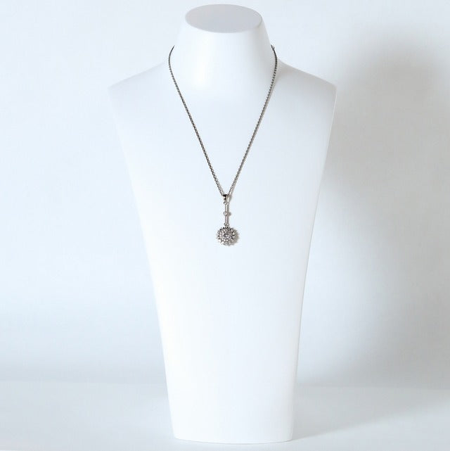 Elizabeth necklace 